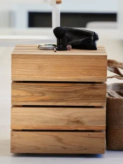 Mesa auxiliar de jardín de madera de teca Move