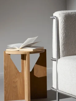 Mesa auxiliar de madera de roble Future