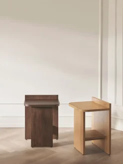 Mesa auxiliar de madera de roble Ismo