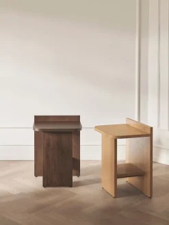 Mesa auxiliar de madera de roble Ismo
