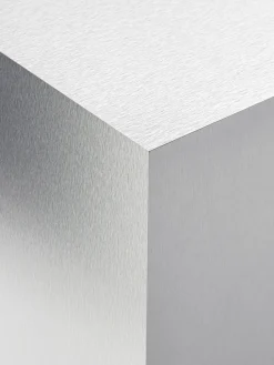 Mesa auxiliar en look metálico Lesley