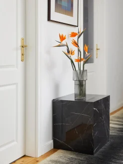 Mesa auxiliar en look mármol Lesley