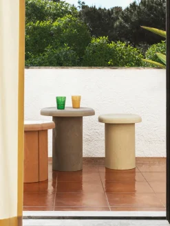 Mesa auxiliar redonda Alder