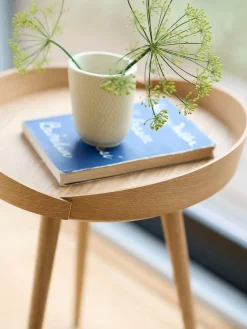 Mesa auxiliar redonda artesanal de madera de roble Bakketop