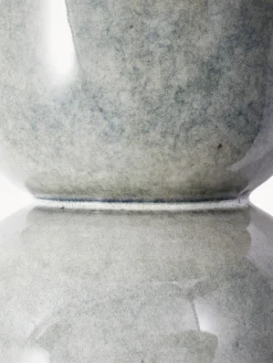 Mesa auxiliar redonda artesanal Pawn