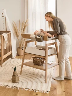 Mesa con colchón cambiador Leander Linea