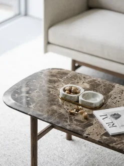 Mesa de centro ovalada de mármol y madera de roble Hammond