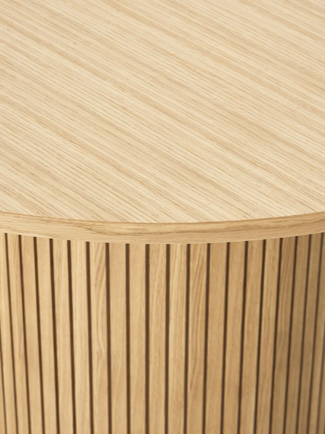 Mesa de comedor extensible acanalada Filo, 120 - 160 x 75 cm