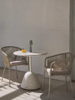 Mesa de exterior redonda de terrazo