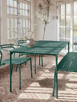 Mesa de jardín de metal Novo