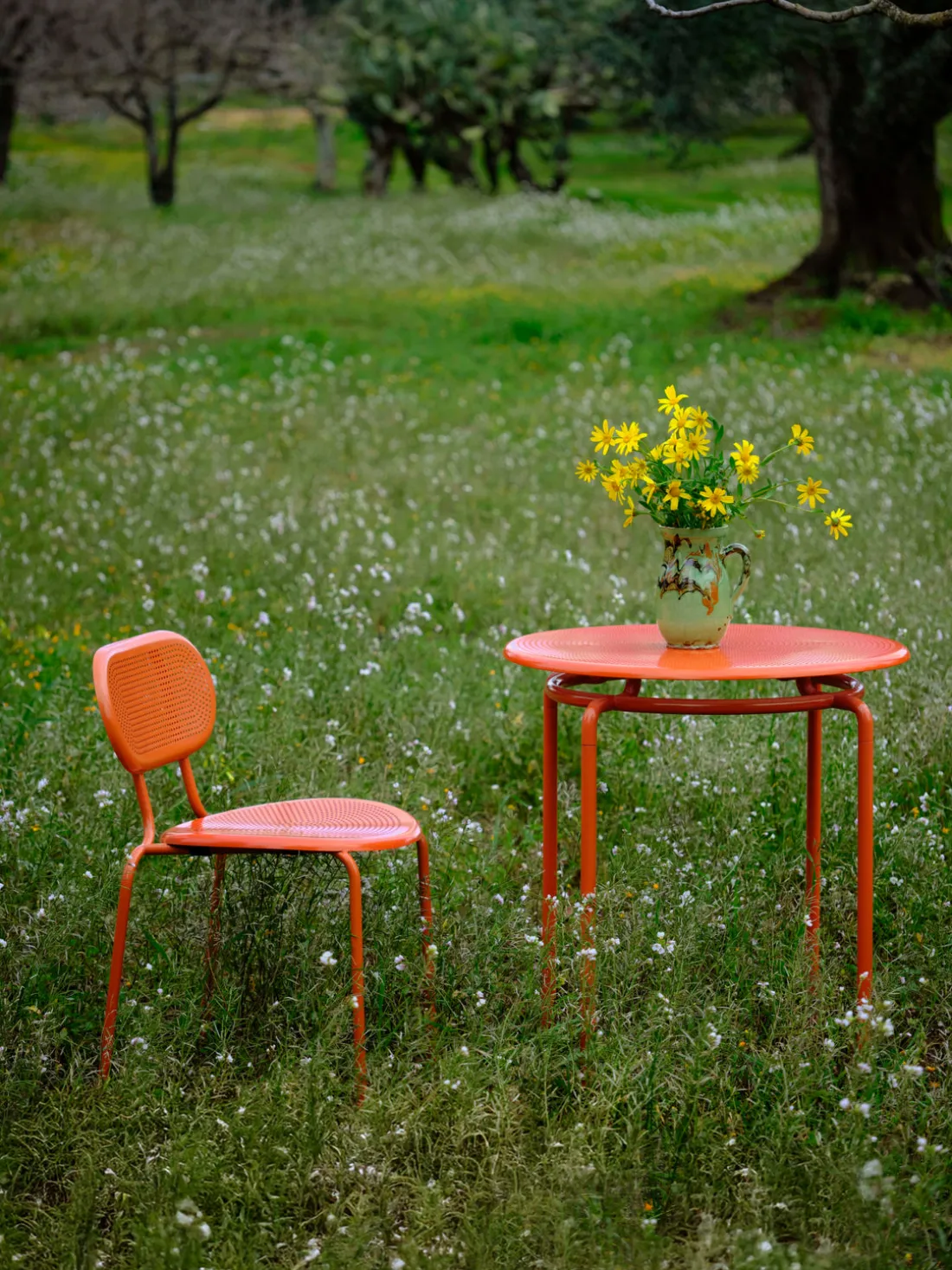 Mesa de jardín redonda Kumi, tamaños diferentes