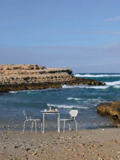 Mesa de jardín redonda Kumi, tamaños diferentes