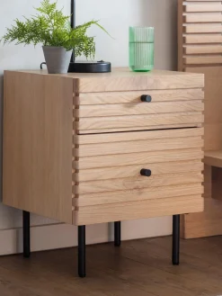 Mesilla de noche de madera Okayama