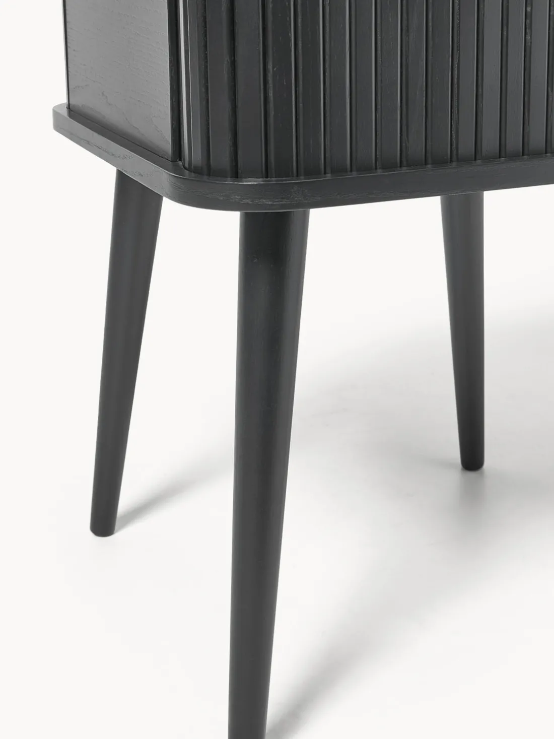 Mesita de noche de madera Barbier, puerta corredera