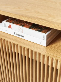 Mesita de noche de madera de roble Beyla