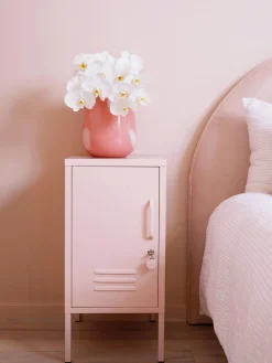 Mesita de noche de metal The Shorty, apertura de puerta izquierda o derecha