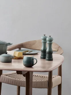 Molinillo de sal con mecanismo de cerámica Creuset