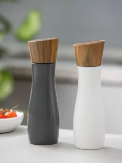 Molinillo de sal y pimienta con tapadera de madera de acacia Essentials, 2 uds.