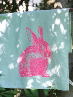 Paño de cocina de lino artesanal Wild Rabbit