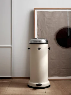 Papelera con pedal Vipp16