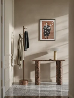 Perchero con base de mármol Disa