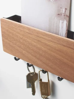 Perchero de pared con parte trasera magnética Rin