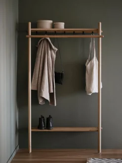 Perchero de pared de madera de roble Milford