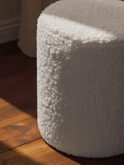 Puf de borreguillo Daisy