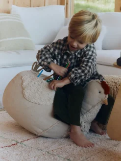 Puf infantil artesanal Farm