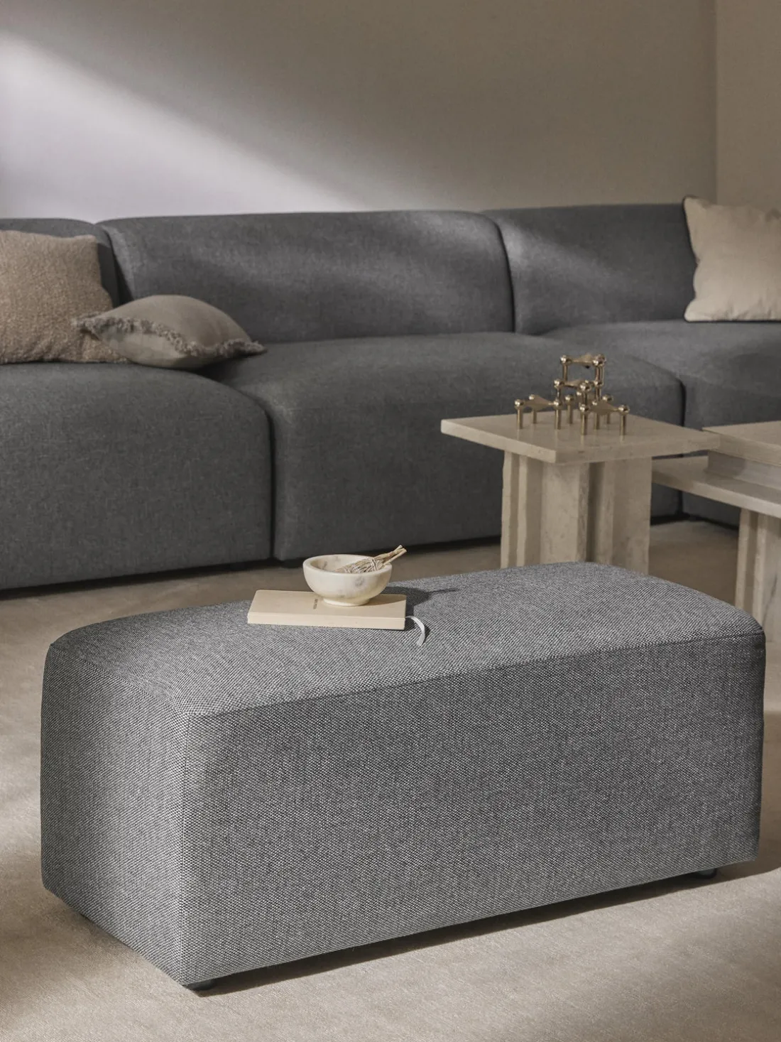 Puf reposapiés grande Melva, 116 x 42 cm