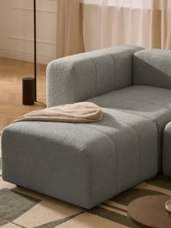 Reposapiés puf en tejido bouclé Lena