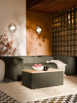 Reposapiés puf en tejido bouclé con espacio de almacenamiento Lennon