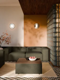 Reposapiés puf en tejido bouclé con espacio de almacenamiento Lennon