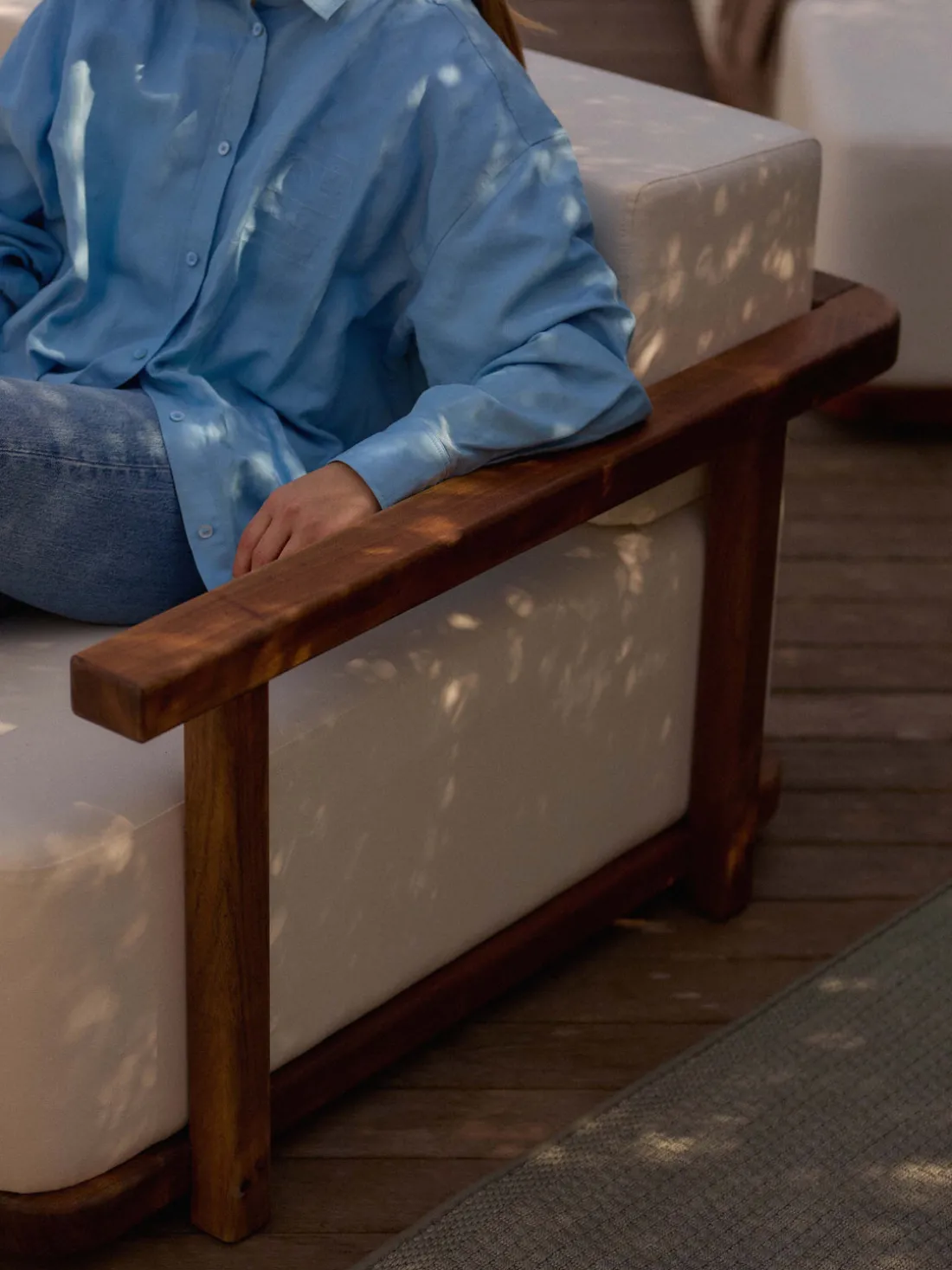 Set lounge para exterior de madera de acacia Matheus, 4 pzas.