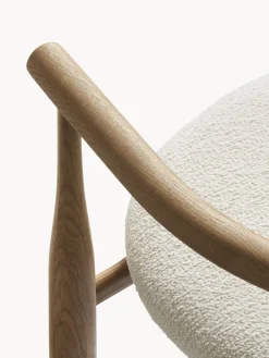 Silla con reposabrazos de madera de roble Bukowski