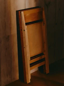 Silla de comedor plegable de madera de abedul Flat