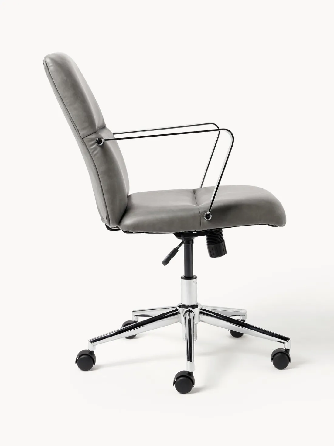 Silla de escritorio de cuero sintético con reposabrazos Reto, altura regulable