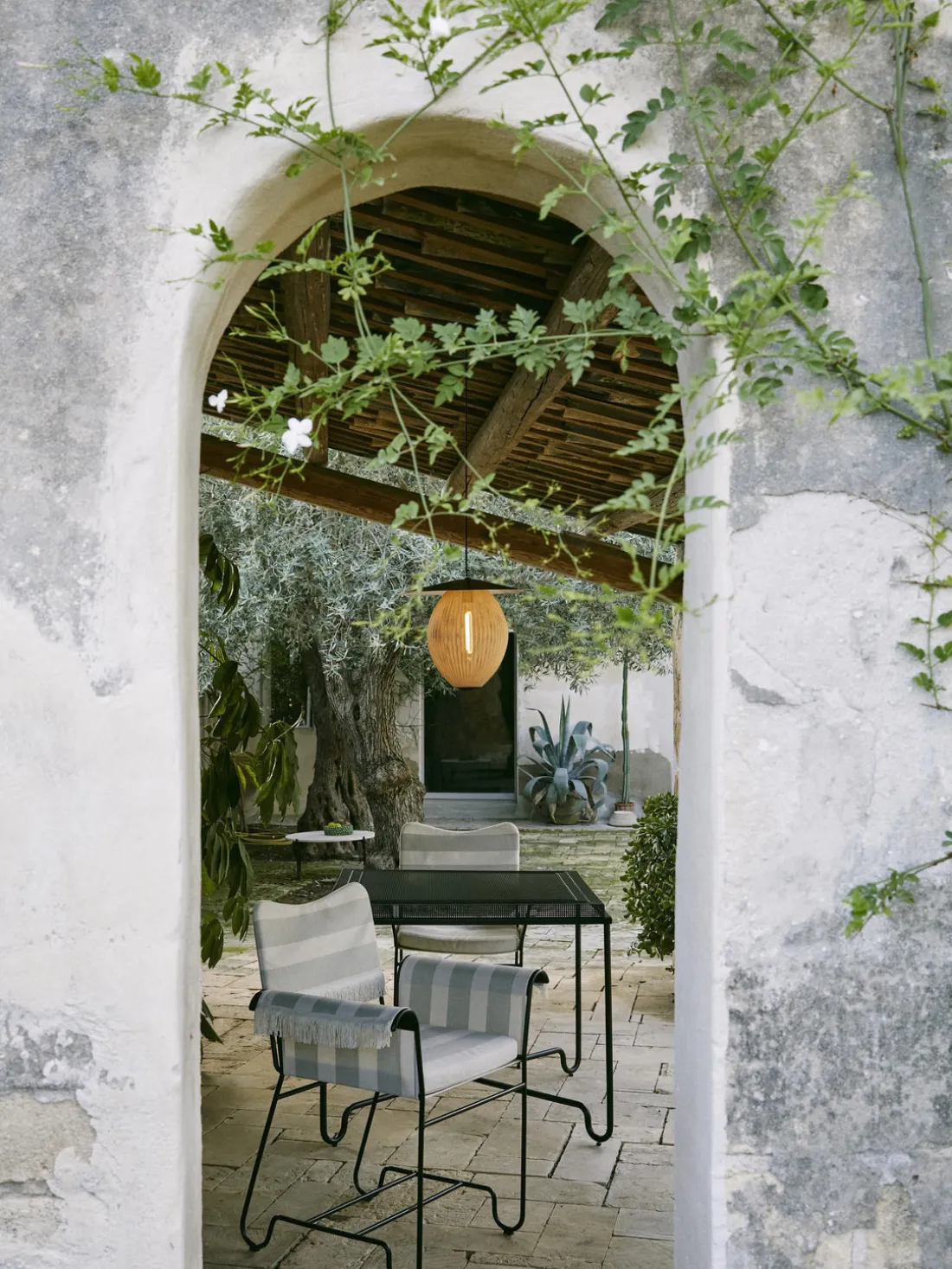 Silla de jardín con flecos Tropique