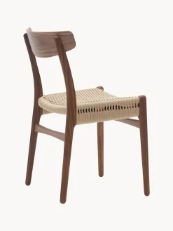 Silla de madera con asiento tejido a mano CH23