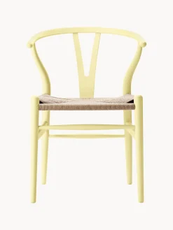 Silla de madera con asiento tejido a mano CH24