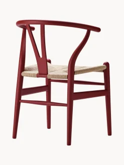 Silla de madera con asiento tejido a mano CH24