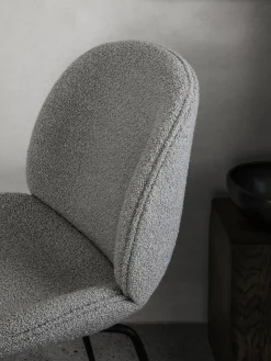 Silla tapizada Beetle