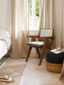 Silla tapizada con reposabrazos Sissi