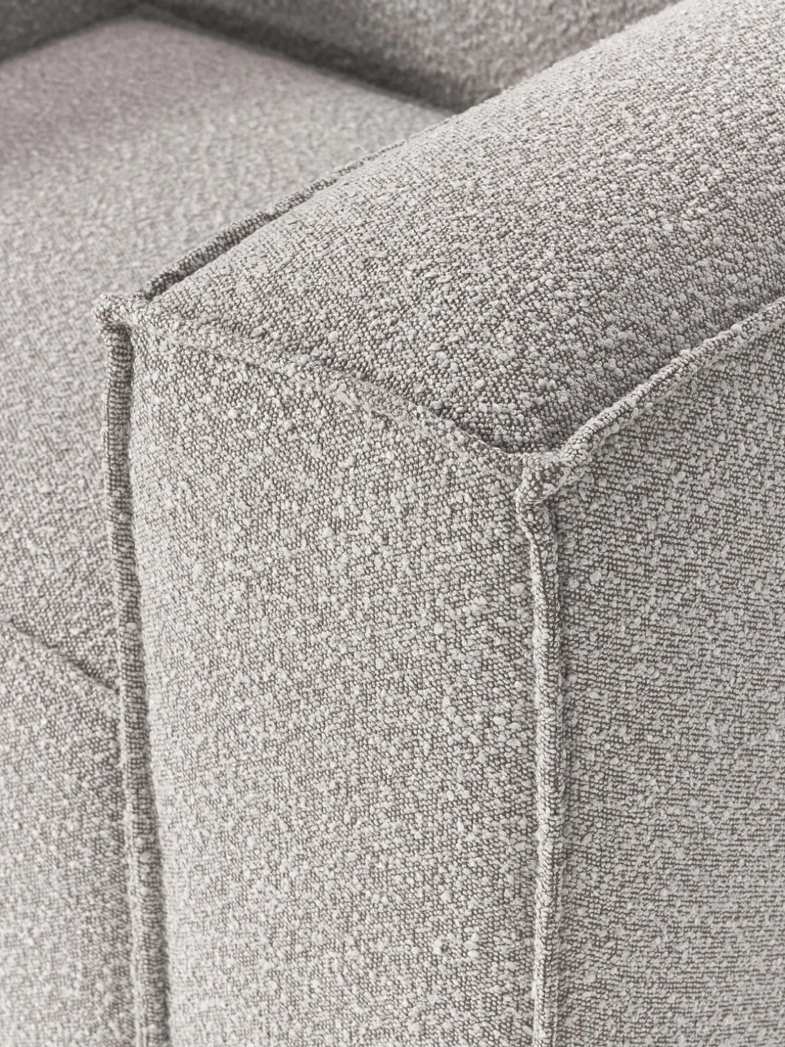 Sillón en tejido bouclé Lennon