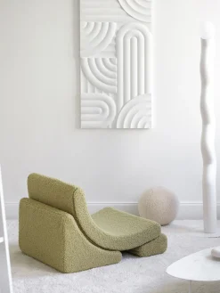 Sillón infantil artesanal de borreguillo Moon