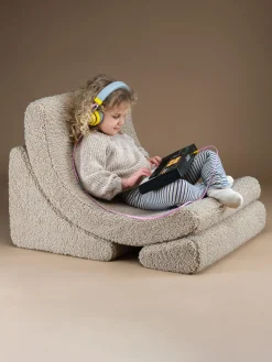 Sillón infantil artesanal de borreguillo Moon