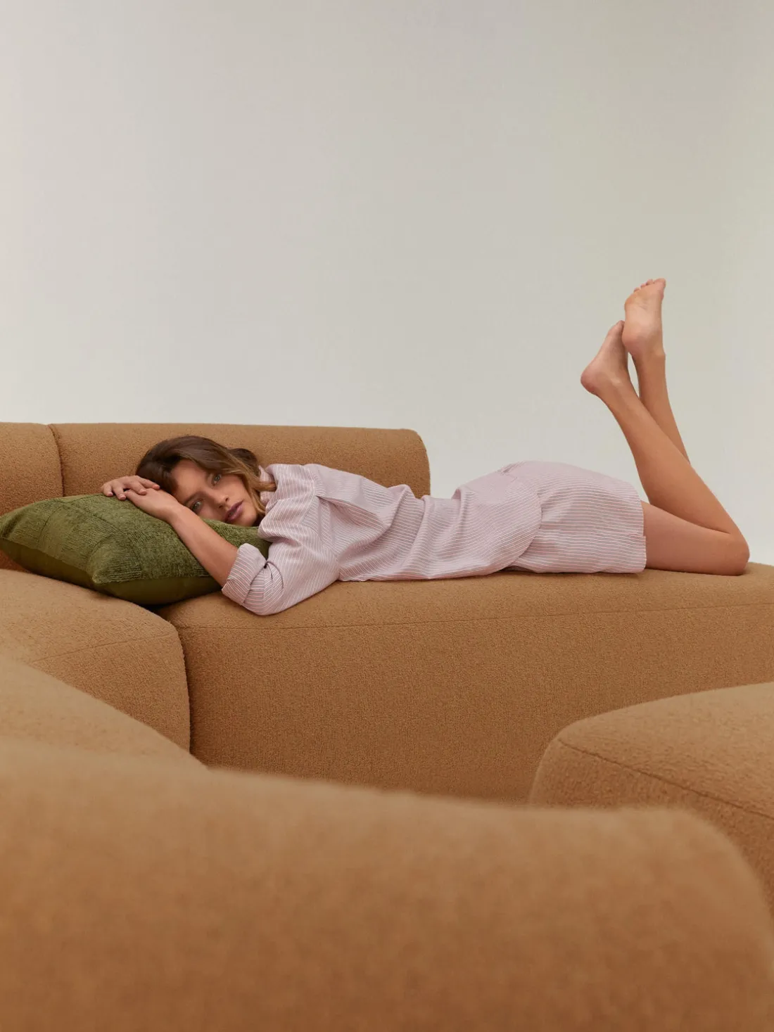 Sofá rinconera modular en tejido bouclé Sofia (4 plazas)