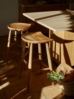 Taburete alto de madera de mango Nino