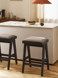 Taburete alto tapizado Sissi