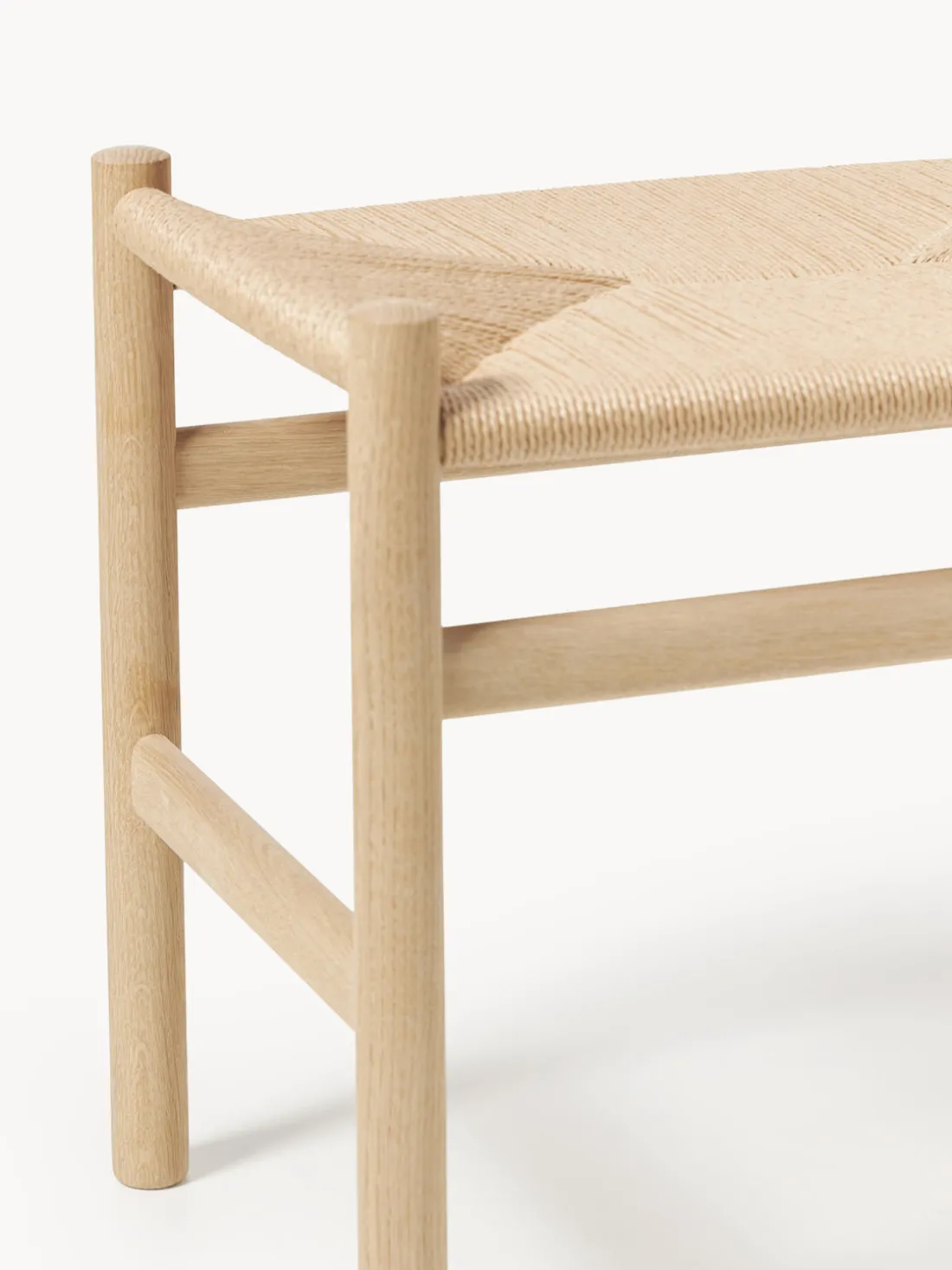 Taburete con asiento tejido a mano CH53